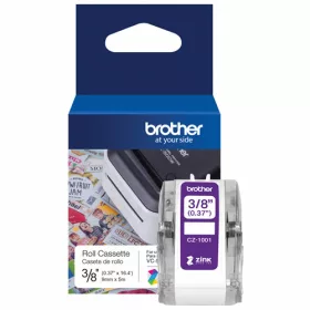   BROTHER CZ-1001 9MMX5M ÖNTAPADÓS, FEHÉR ALAPSZÍNŰ, SZÍNES SZALAGKAZETTA
